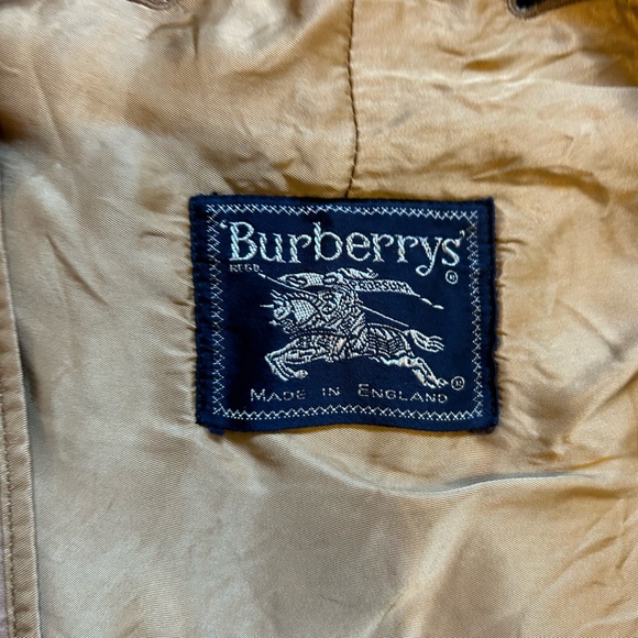 Women’s Burberry Vintage Trench Coat Jacket Waterloo Signature Print Wool Liner - Picture 8 of 11